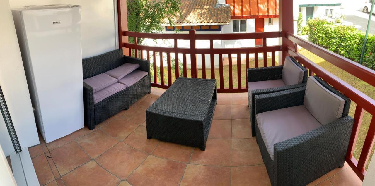 Appartement Equipe Tout Confort Cambo-les-Bains Exterior photo